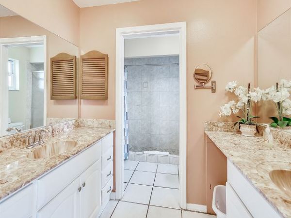 Indian Shores Ai Condo 1011563