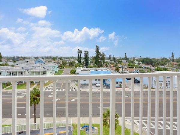 Indian Shores Ai Condo 1011563