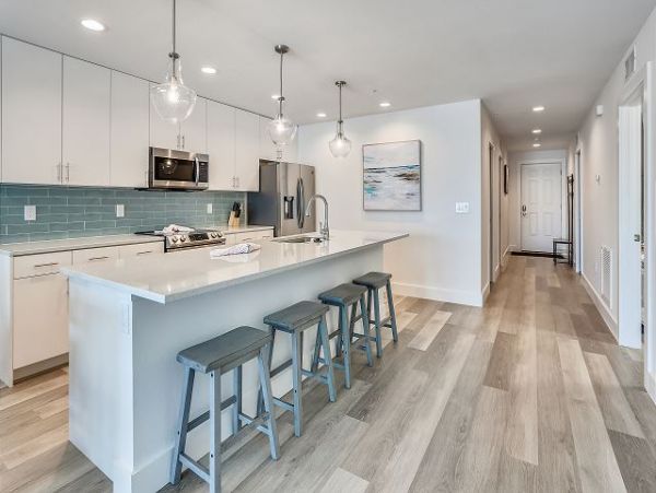 Chic Modern Beach 3 Bedroom Condo in Madeira Beach