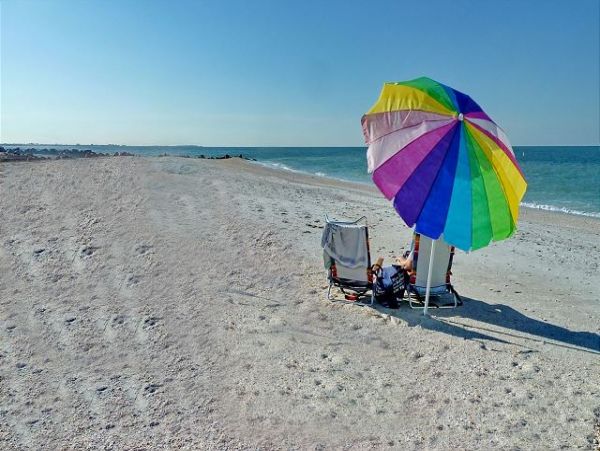Chic Modern Beach 3 Bedroom Condo in Madeira Beach