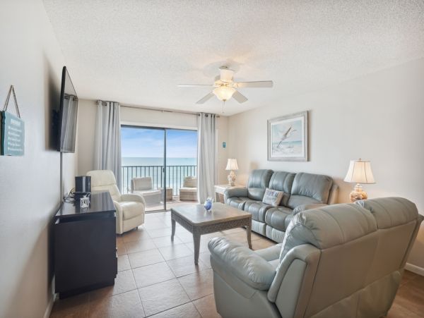 Beachfront Vacation Condo with Amazing Gulf Views Sleeps 8