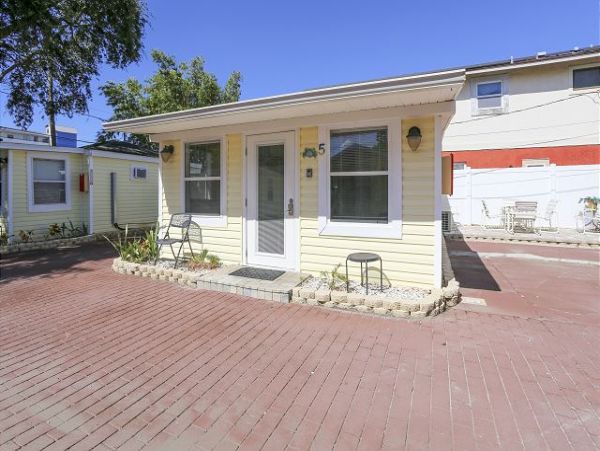 Indian Shores Ai Home 1011575