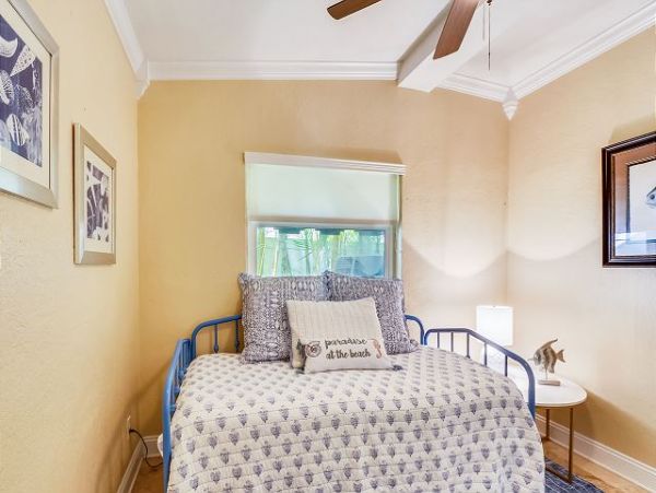 Indian Shores Ai Home 1011578