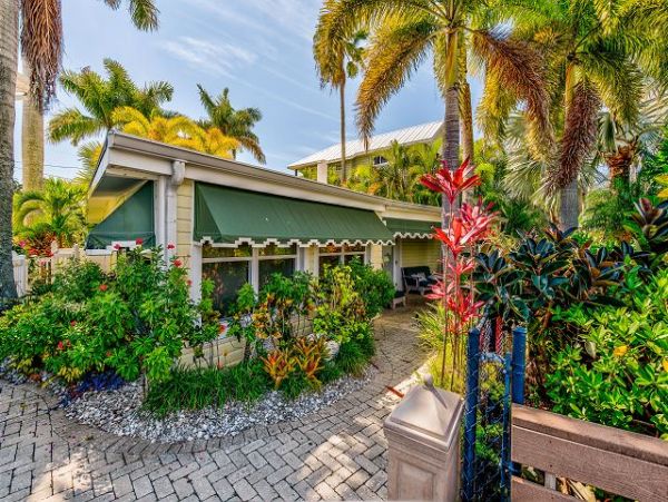 Indian Shores Ai Home 1011578