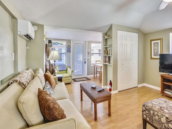 Indian Shores Ai Home 1011579