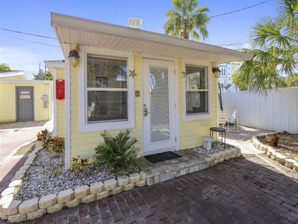 Indian Shores Ai Home 1011579
