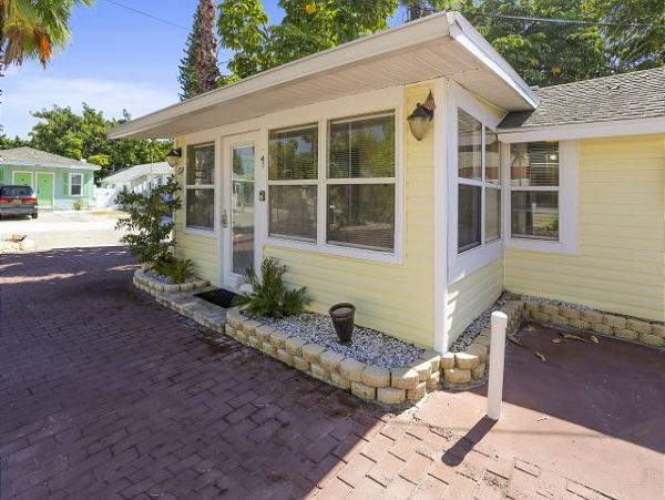 Indian Shores Ai Home 1011580