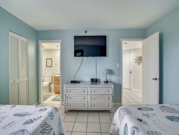 Indian Shores Ai Condo 1011581