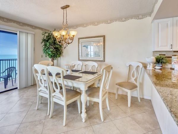 Beachfront 3 Bedroom Condo with Full Ocean View