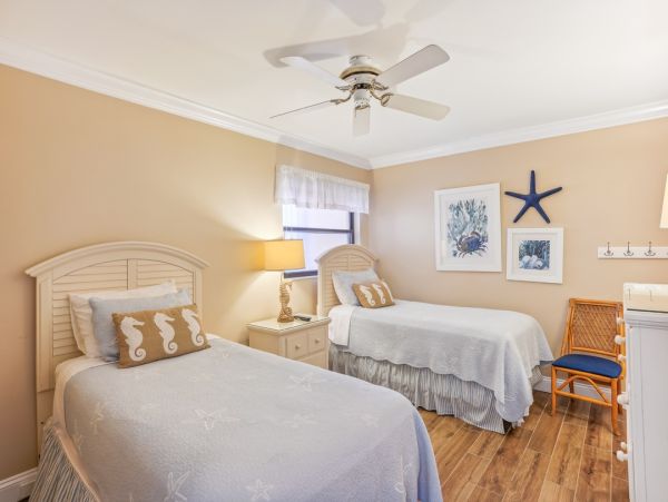Redington Beach Oceanfront Vacation Rental - Gulf Coast Luxury Condo