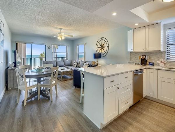 Redington Beach Beachfront Condo Rental - Florida Gulf Coast Vacation Rental with Gulf Views