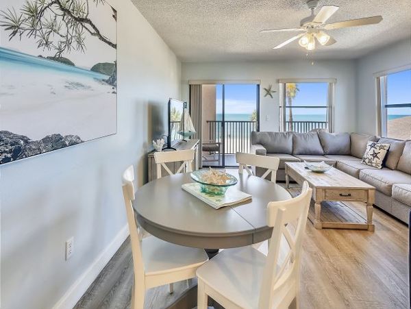 Redington Beach Beachfront Condo Rental - Florida Gulf Coast Vacation Rental with Gulf Views