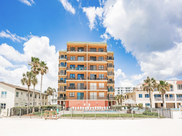 Redington Beach Beachfront Condo Rental - Florida Gulf Coast Vacation Rental with Gulf Views