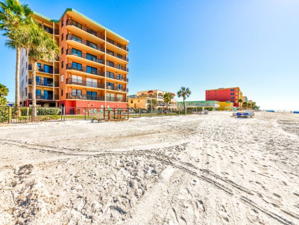 North Reddington  Beach New Arrival Great Condo