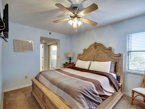 North Reddington  Beach New Arrival Great Condo
