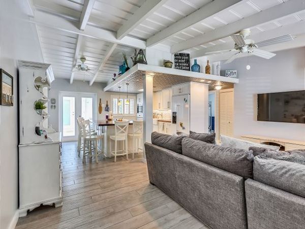 Indian Shores Ai Home 1011597