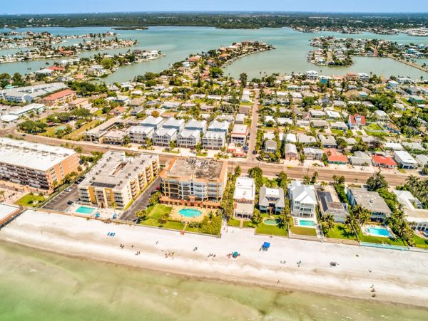 Luxury Redington Shores Vacation Rental - Florida Gulf Coast Townhouse Near Beach
