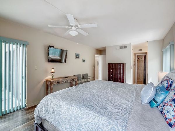 Indian Shores Ai Condo 1011601