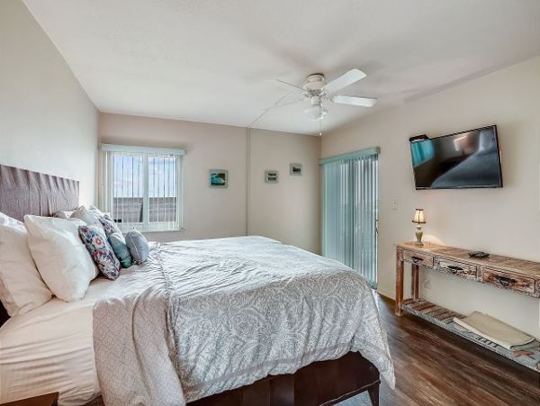 Indian Shores Ai Condo 1011601