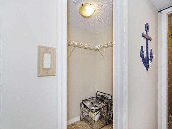 Indian Shores Ai Condo 1011601