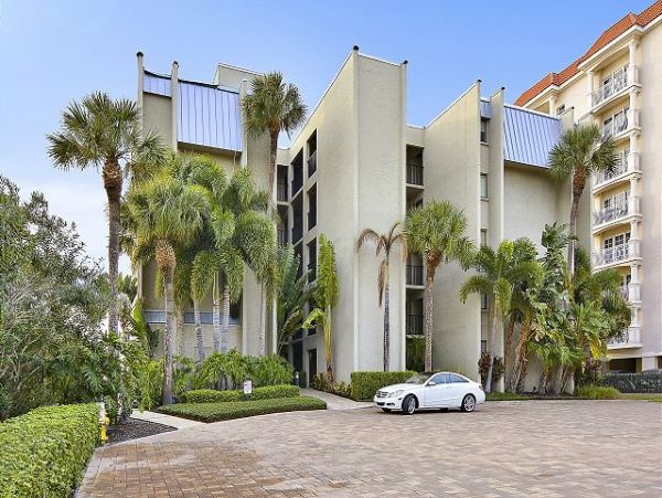 Indian Shores Ai Condo 1011601