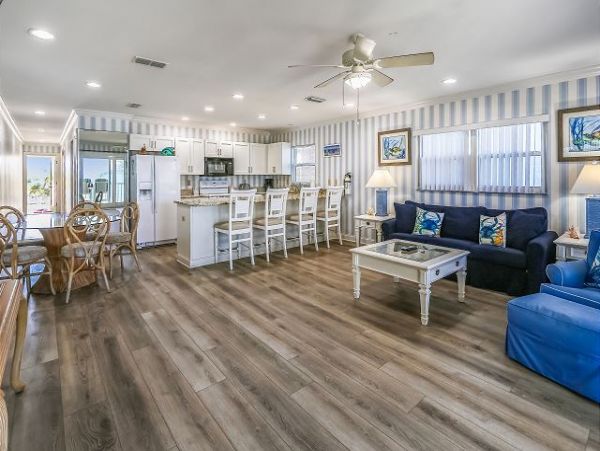 Redington Shores Vacation Condo Two Bedroom Gulf Views