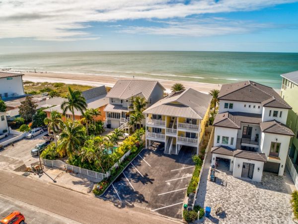 Redington Shores Vacation Condo Two Bedroom Gulf Views