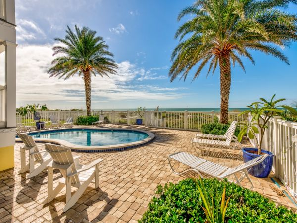 Redington Shores Vacation Condo Two Bedroom Gulf Views