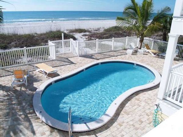 On Beach Redington Shores Vacation Condo Two Bedroom