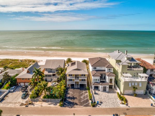 On Beach Redington Shores Vacation Condo Two Bedroom