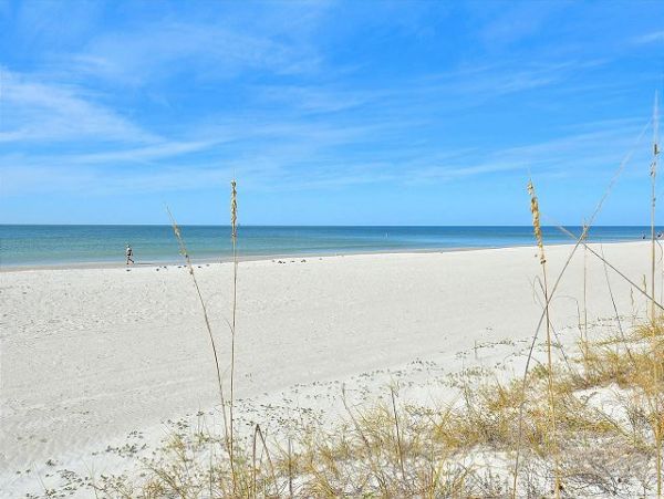 Redington Beach Charming  Gulf Front Condo with Stunning Gulf Views