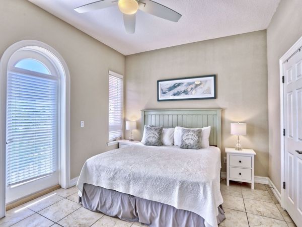 Redington Shores Townhome Gulf-Front!