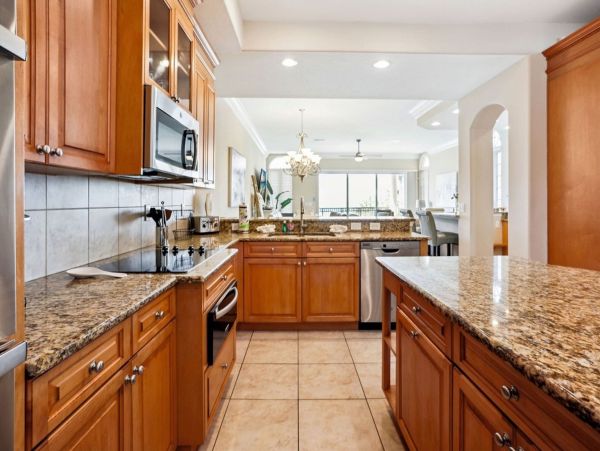 Redington Shores Townhome Gulf-Front!