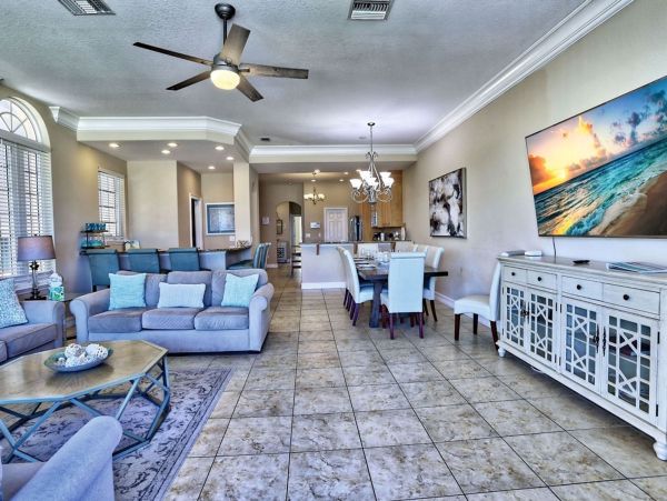 Redington Shores Townhome Gulf-Front!