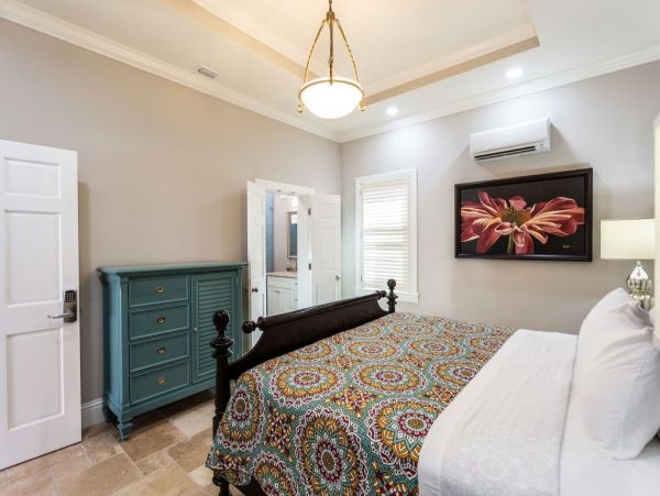 Naples Condo 1011607