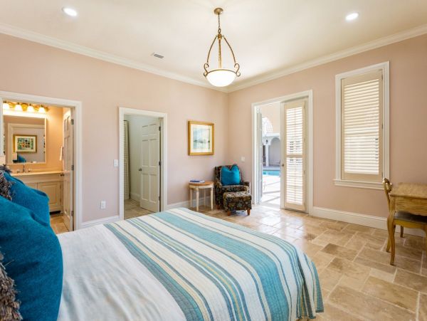 Naples Condo 1011609