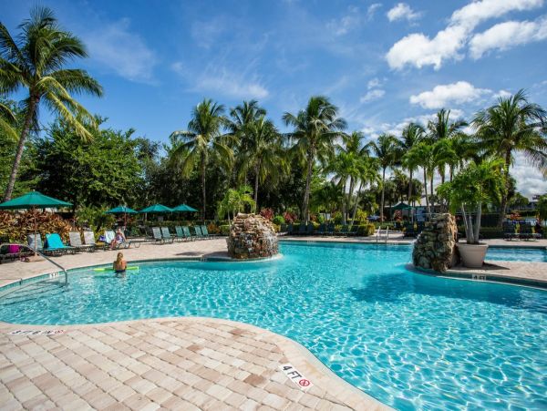 Lake Views Naples Vacation Condo