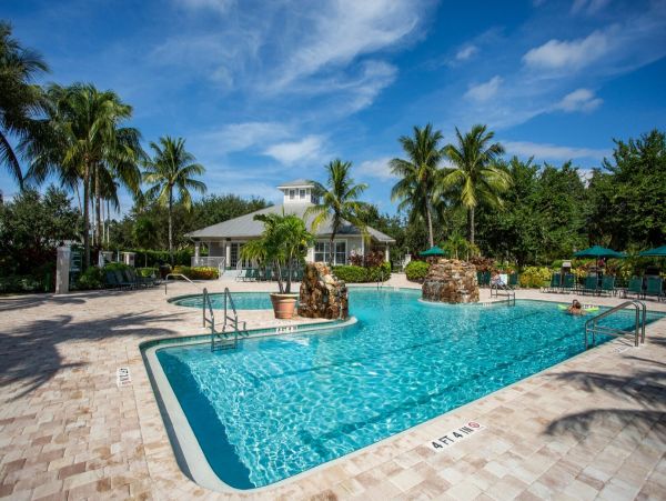 Lake Views Naples Vacation Condo