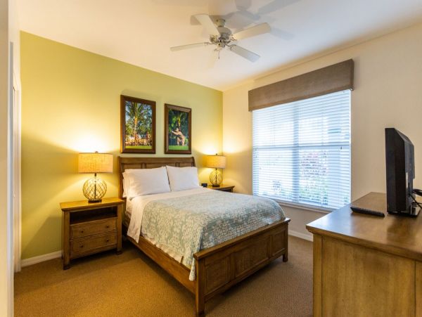 Lake Views Naples Vacation Condo