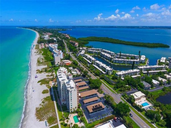Longboat Key Vacation Beach Condo Full Gulf View Sleeps 4
