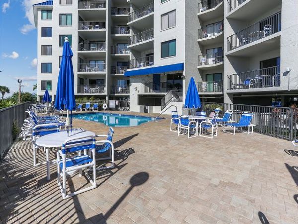 Lovely 2 Bedroom Condo Beachfront in St. Pete Beach