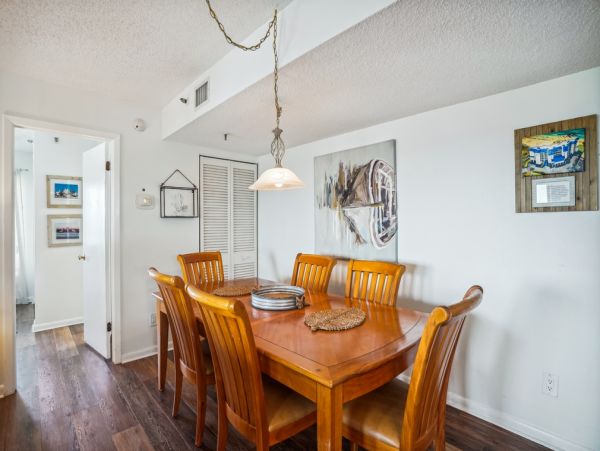Beachfront Lovely Great Views & Great Amenities