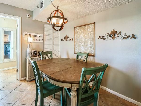 Two Bedroom Corner Condo with Ocean Views
