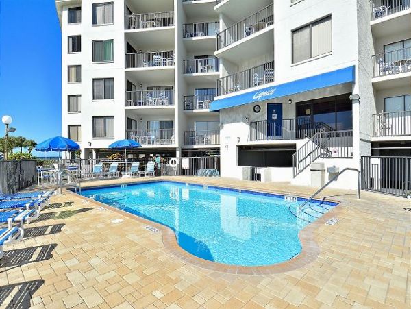St. Petersburg Condo 1011626