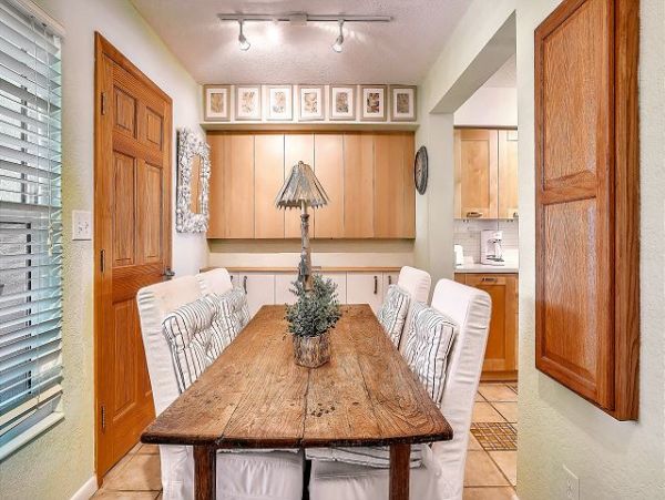 St. Petersburg Condo 1011627