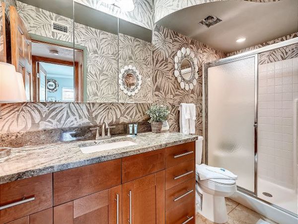 St. Petersburg Condo 1011627