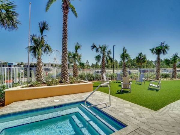 Three Bedroom Condo with Gulf Views Sleeps 10
