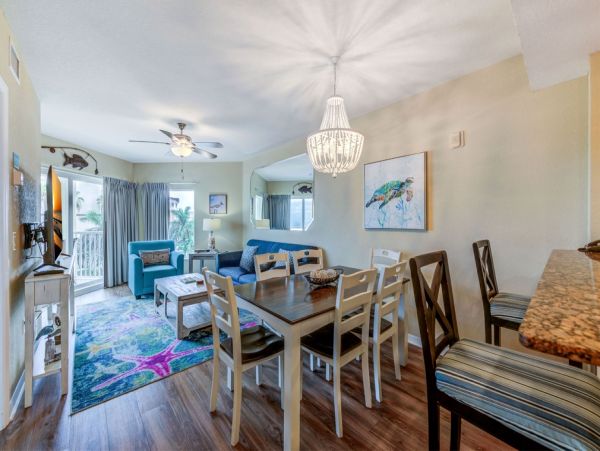 Beachfront Condo with Ocean Views in Treasure Island
