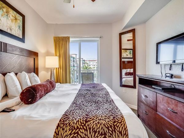 Treasure Island Condo 1011631