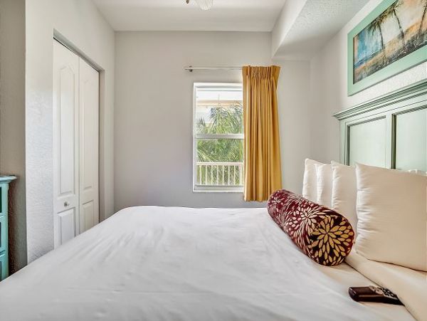 Treasure Island Condo 1011631